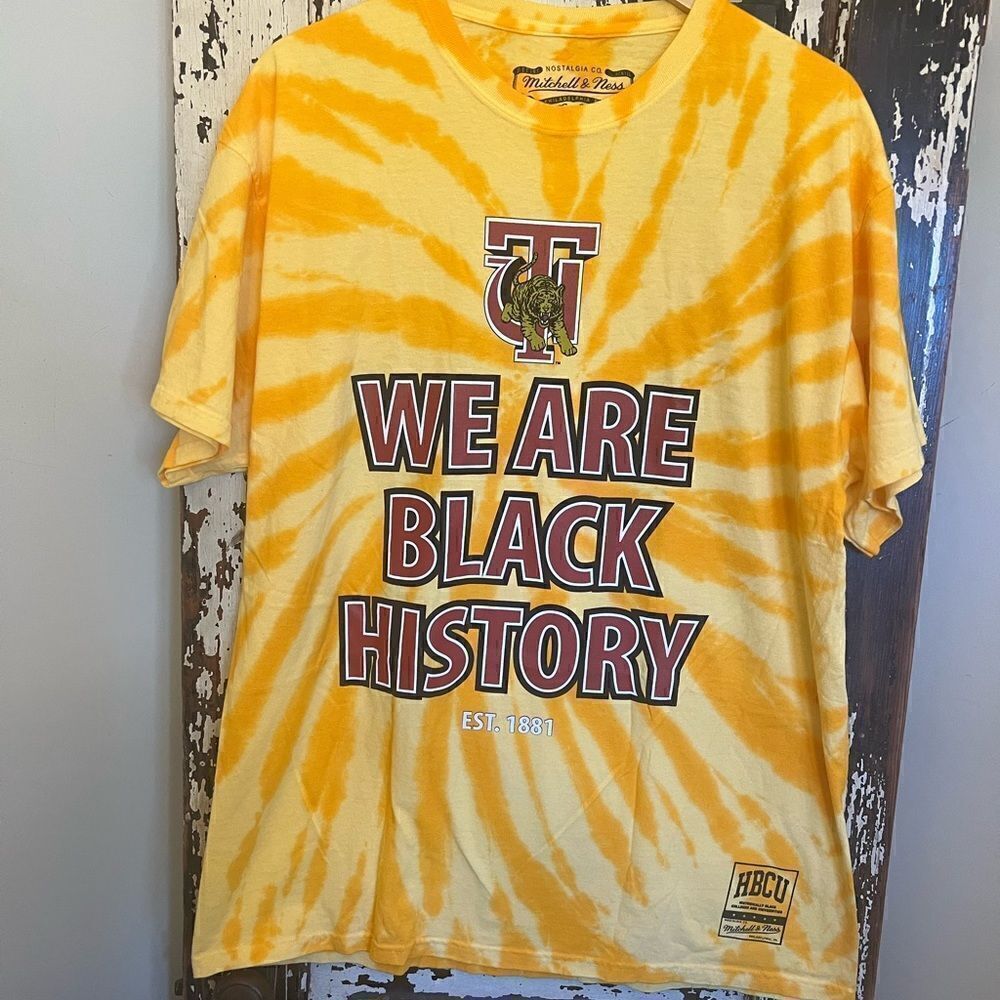 NWT‎ Mitchell & Ness Tuskegee University Tigers HBCU Tiger stripe tie dye shirt.